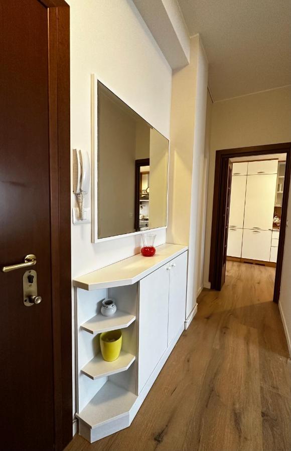 Casa Nela Apartment Milan Luaran gambar