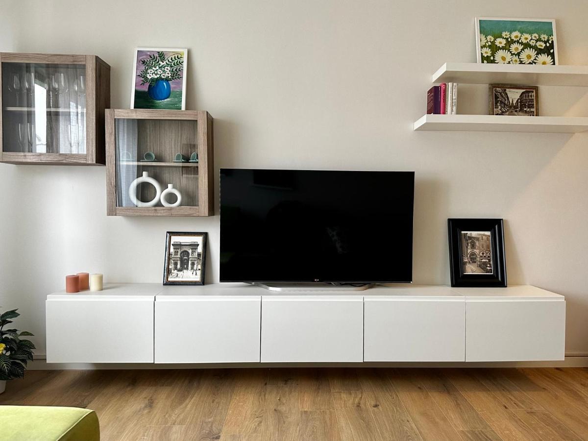 Casa Nela Apartment Milan Luaran gambar